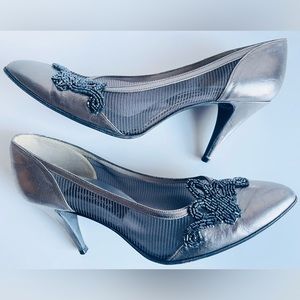 STUART WEITZMAN 3” high heel silver platinum crystal jewels women ladies holiday